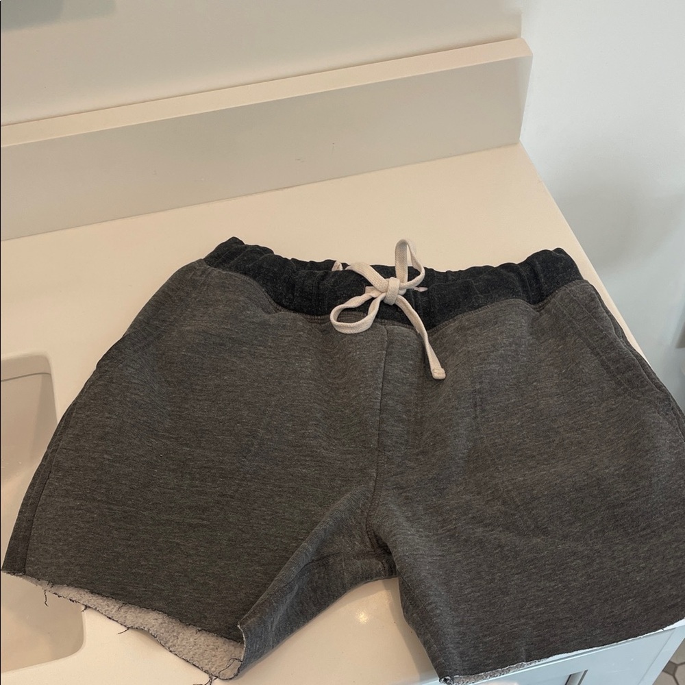 chubbies Charcoal Gray Fleece-Lined Lounge Shorts